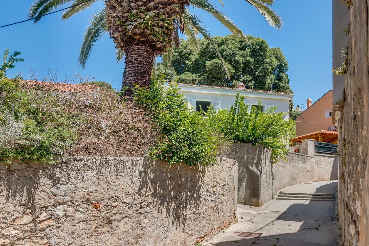 Apartman Pia Mali Lošinj Buitenkant foto